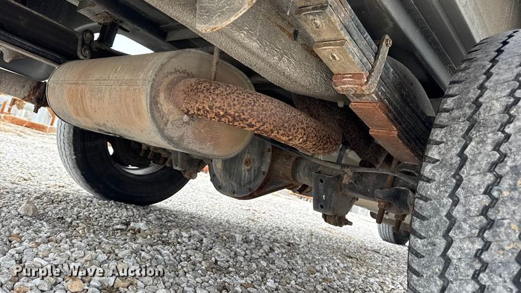 image for item EN0799 2018 Chevrolet Express G3500 utility van