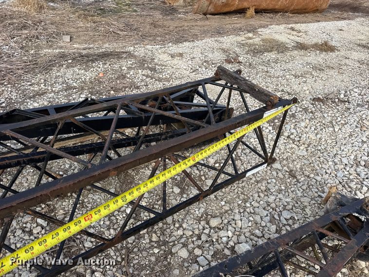 image for item EN0808 (4) crane jibs