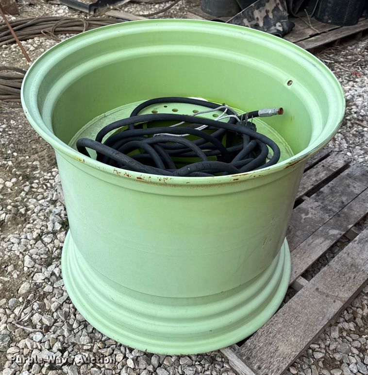 image for item EN0809 Steiger wheel