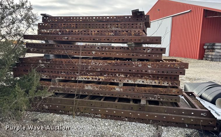 image for item EN0810 (22) concrete forms