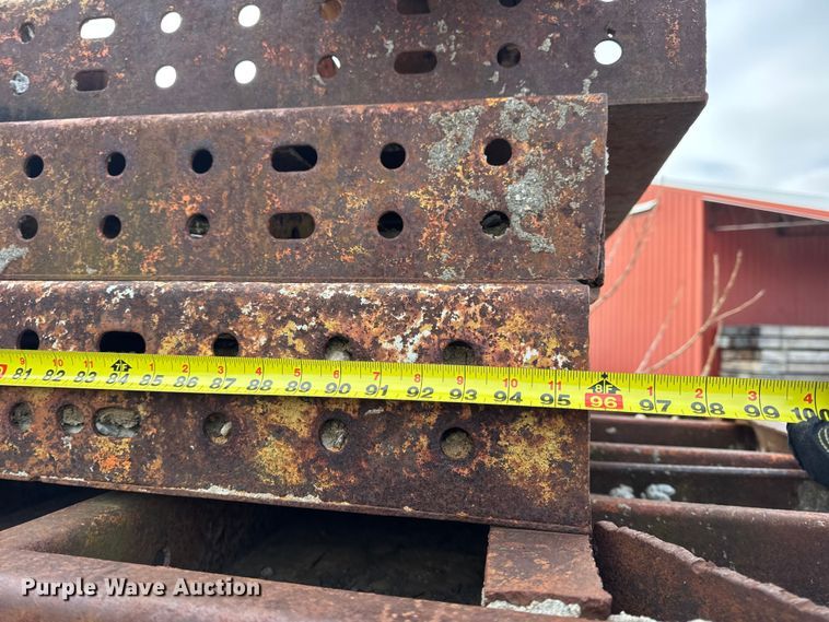 image for item EN0810 (22) concrete forms