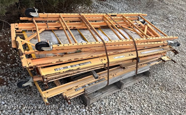 image for item EN0811 Metaltech scaffolding