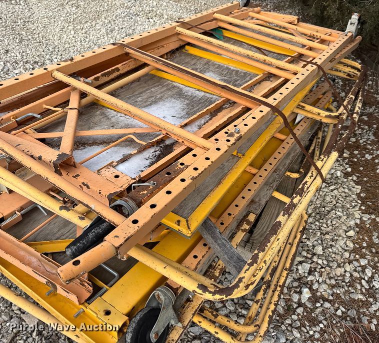 image for item EN0811 Metaltech scaffolding