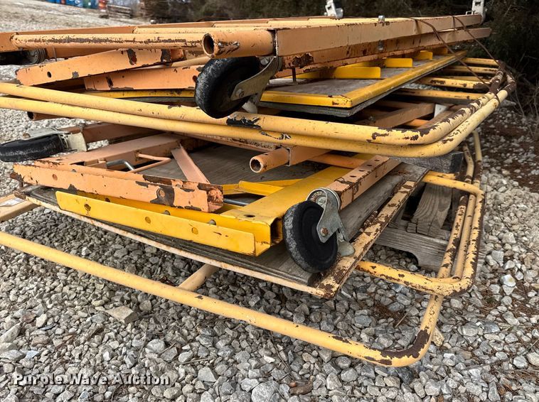 image for item EN0811 Metaltech scaffolding