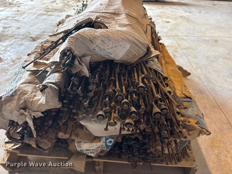 image for item EN0813 Snap ties