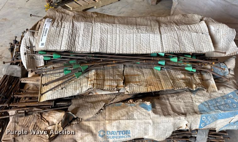 image for item EN0813 Snap ties