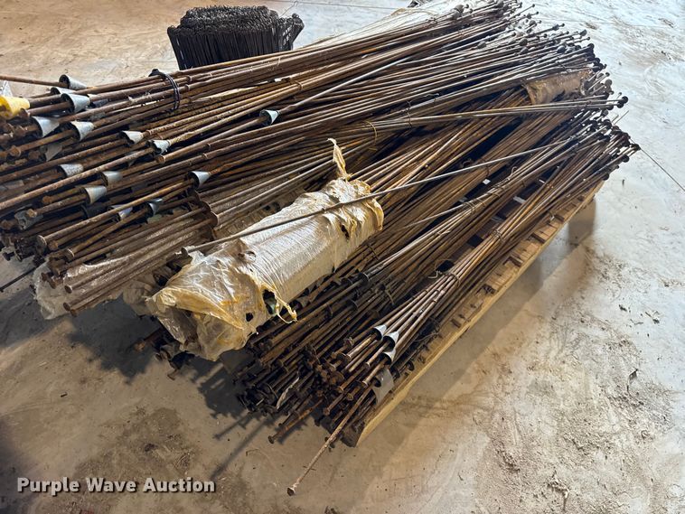 image for item EN0813 Snap ties