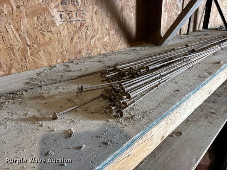 image for item EN0813 Snap ties