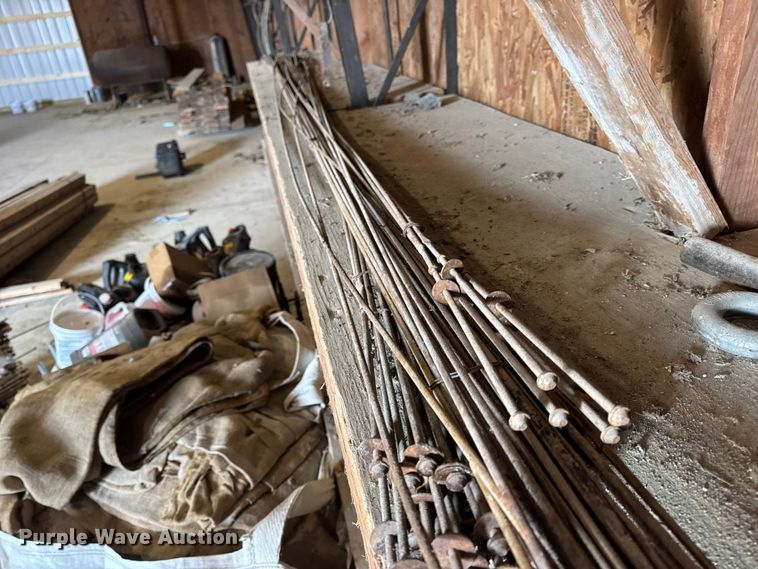 image for item EN0813 Snap ties