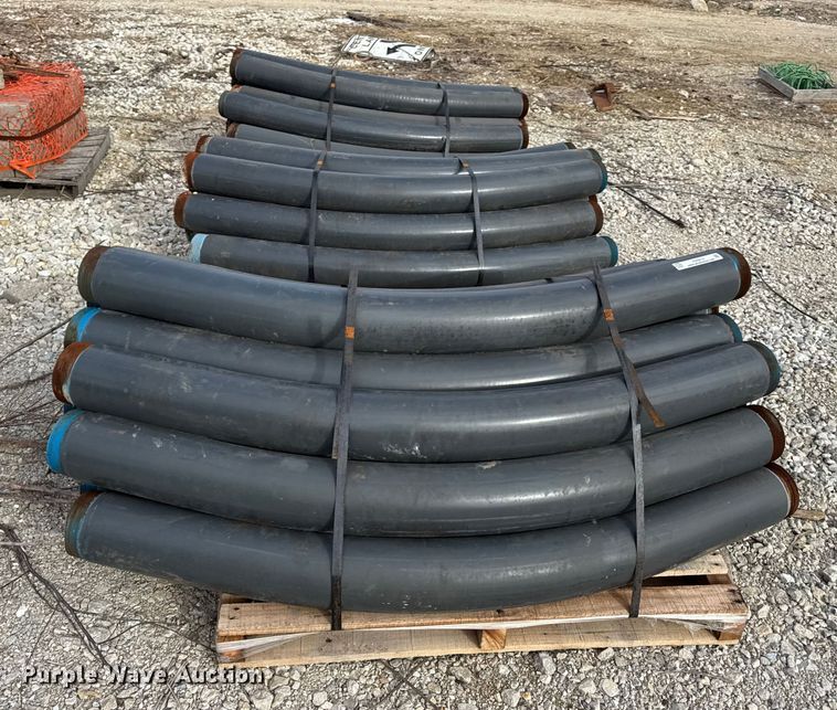 image for item EN0814 (42) pieces of pipe