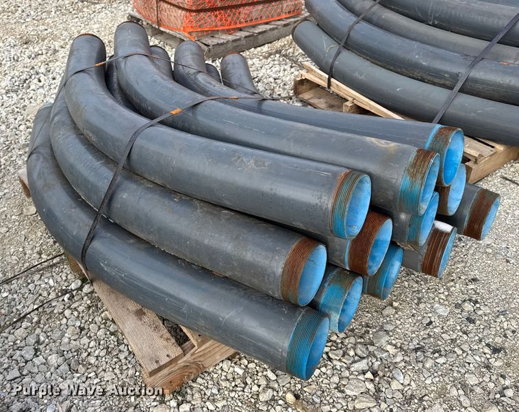 image for item EN0814 (42) pieces of pipe