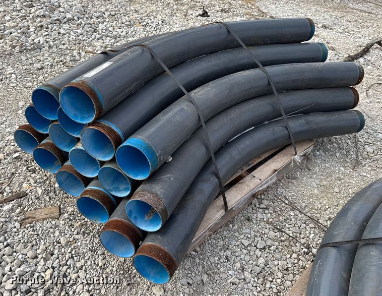 image for item EN0814 (42) pieces of pipe