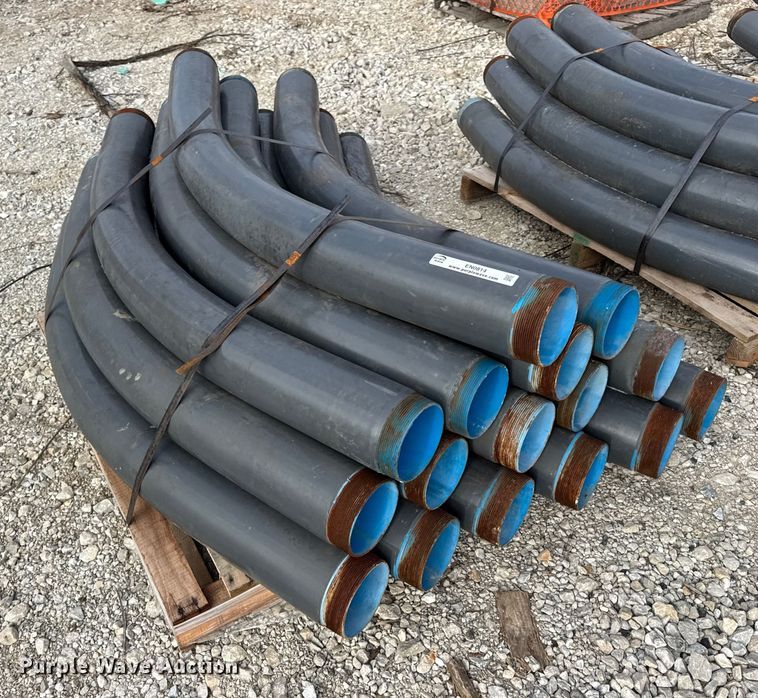 image for item EN0814 (42) pieces of pipe