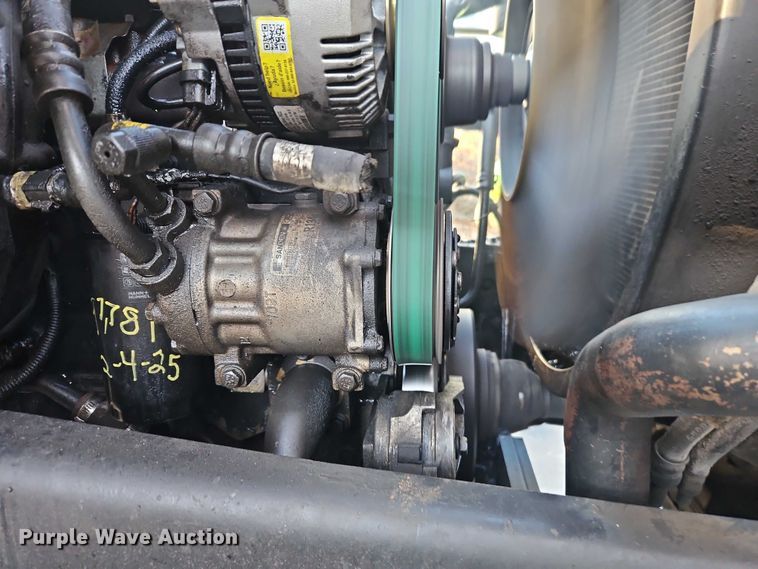 image for item EO4908 1998 Ford F-800 tack distributor truck 