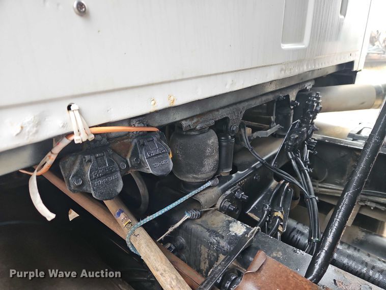 image for item EO4909 2006 Sterling Truck A9500 Series dump truck