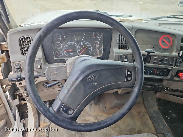 image for item EO4909 2006 Sterling Truck A9500 Series dump truck