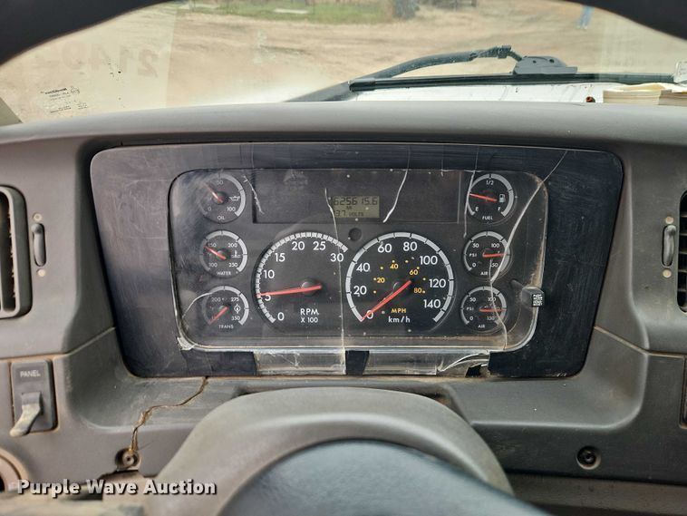 image for item EO4909 2006 Sterling Truck A9500 Series dump truck