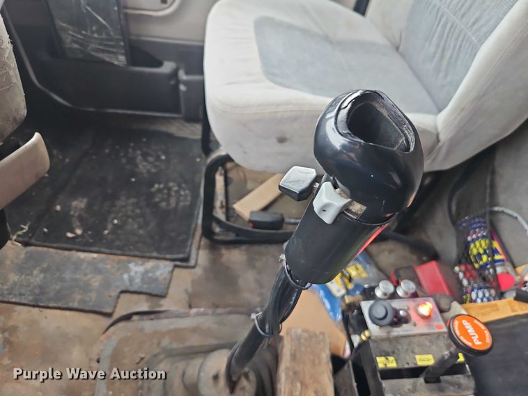 image for item EO4909 2006 Sterling Truck A9500 Series dump truck