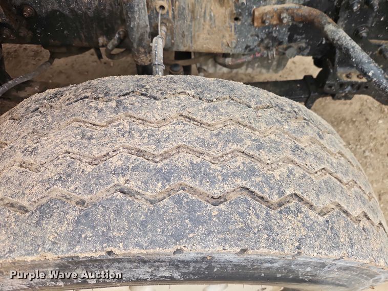 image for item EO4909 2006 Sterling Truck A9500 Series dump truck