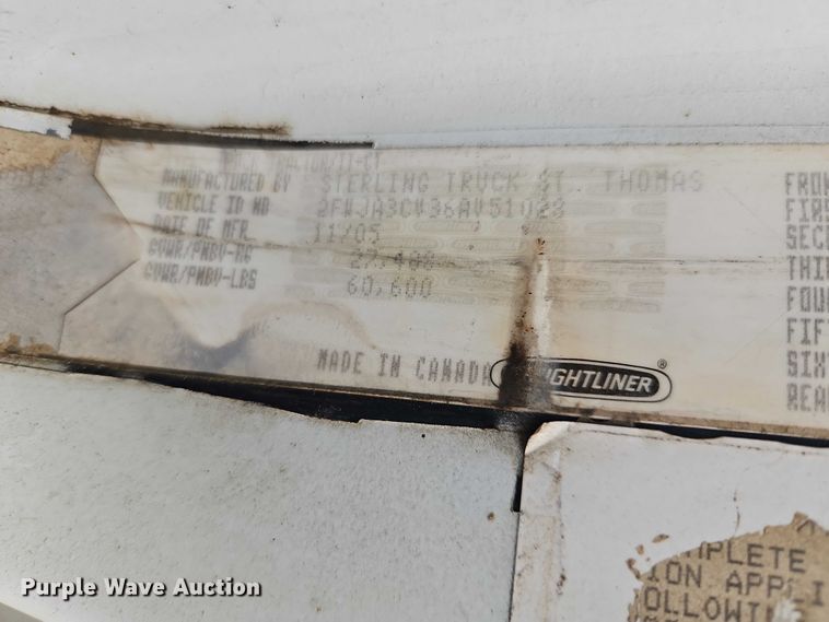 image for item EO4909 2006 Sterling Truck A9500 Series dump truck