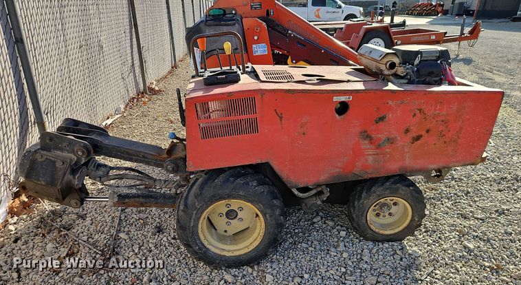 image for item EO4913 Ditch Witch 255SX vibratory cable plow