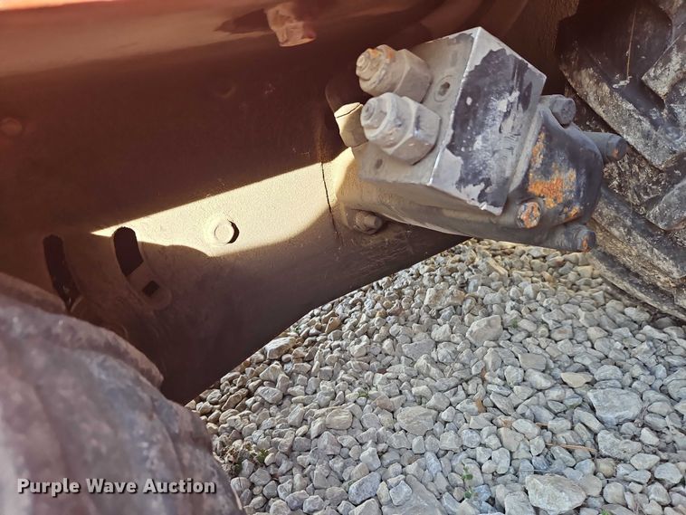 image for item EO4913 Ditch Witch 255SX vibratory cable plow