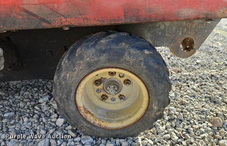 image for item EO4913 Ditch Witch 255SX vibratory cable plow