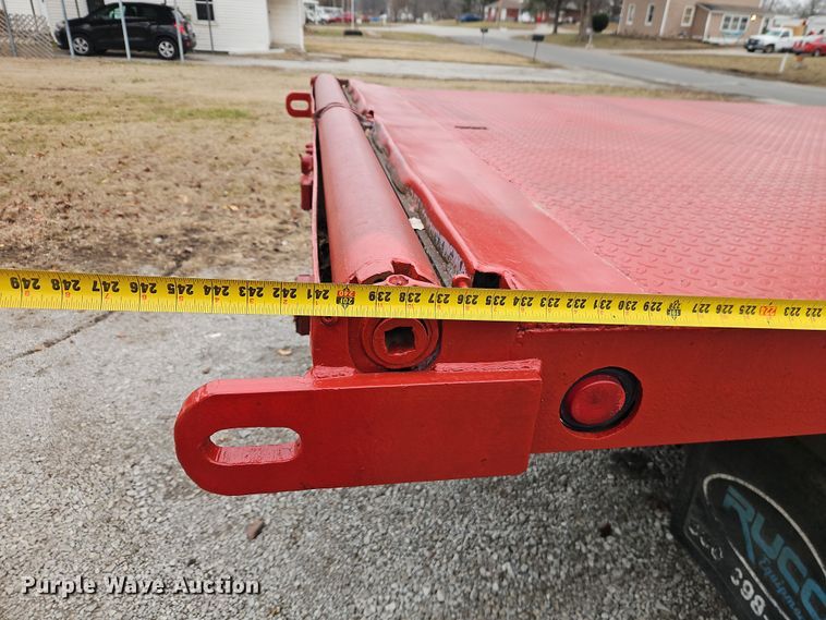 image for item EO4916 1996 International F4900 flatbed truck