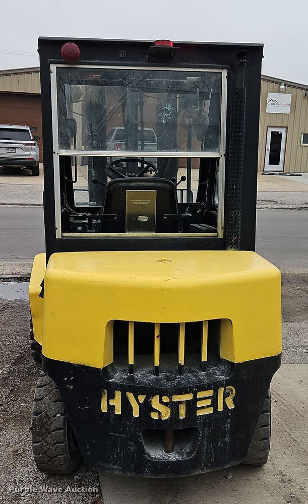 image for item EO4917 Hyster H60 forklift