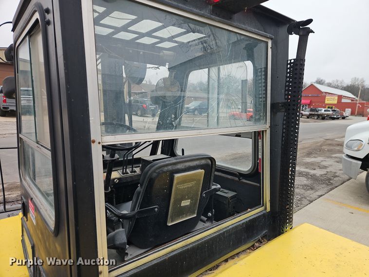 image for item EO4917 Hyster H60 forklift