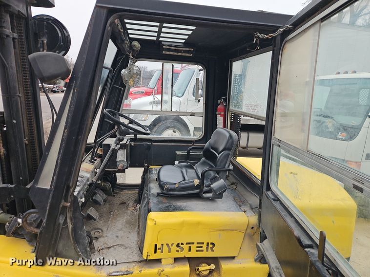 image for item EO4917 Hyster H60 forklift