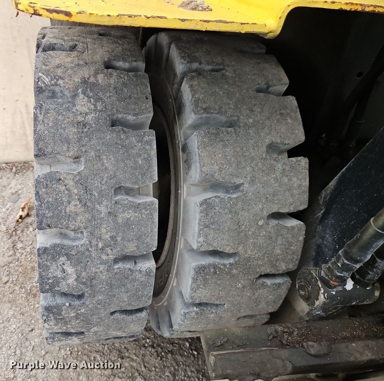 image for item EO4917 Hyster H60 forklift