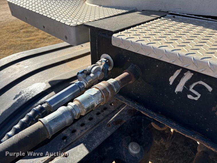 image for item EP2729 2009 Trailstar end dump trailer