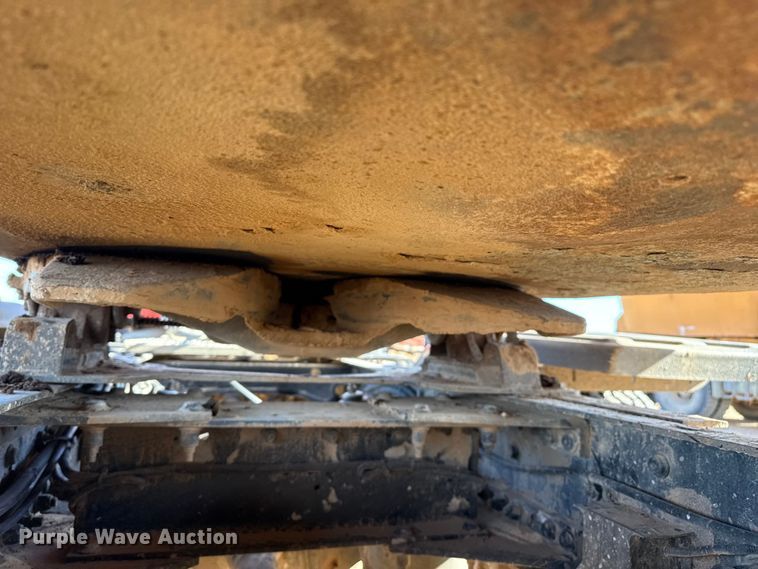 image for item EP2729 2009 Trailstar end dump trailer