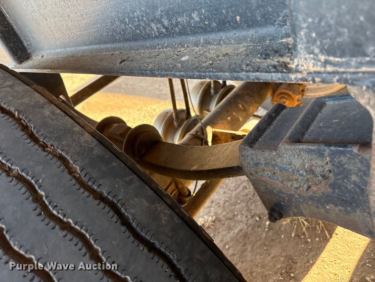 image for item EP2729 2009 Trailstar end dump trailer