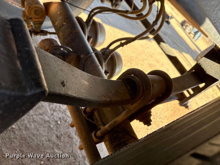 image for item EP2729 2009 Trailstar end dump trailer