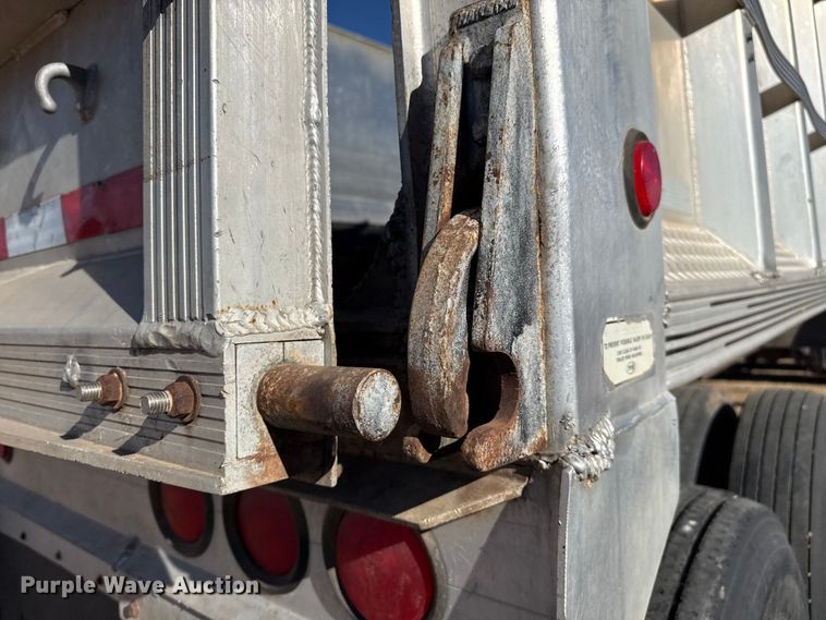 image for item EP2729 2009 Trailstar end dump trailer