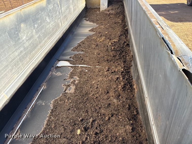 image for item EP2729 2009 Trailstar end dump trailer