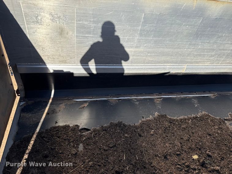 image for item EP2729 2009 Trailstar end dump trailer