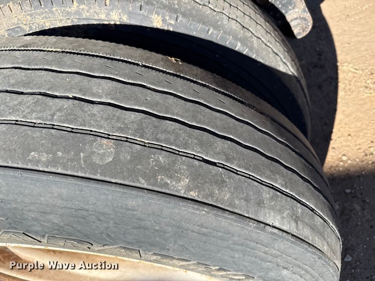 image for item EP2729 2009 Trailstar end dump trailer