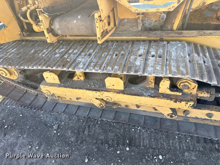 image for item EP2750 1982 Vermeer T-600D trencher