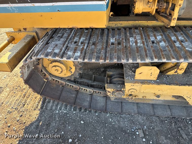 image for item EP2750 1982 Vermeer T-600D trencher