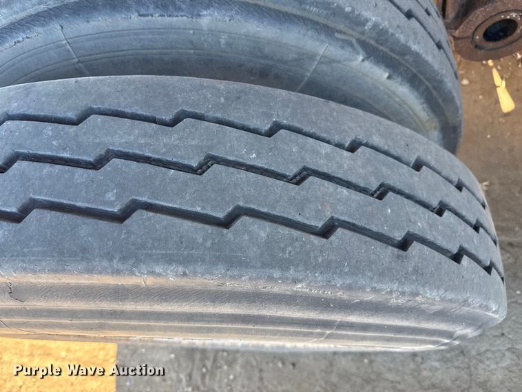 image for item EP2752 1999 Clement Fleetstar end dump trailer