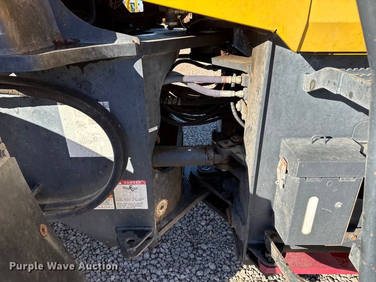 image for item EP2761 2018 Komatsu WA320-8 wheel loader