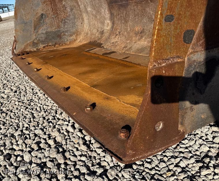 image for item EP2761 2018 Komatsu WA320-8 wheel loader