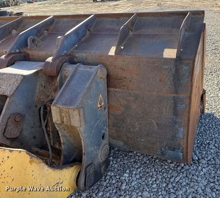 image for item EP2761 2018 Komatsu WA320-8 wheel loader