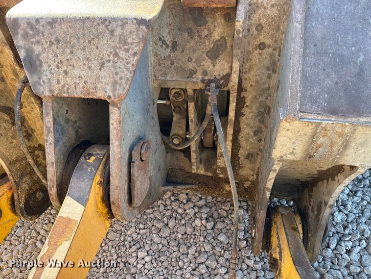 image for item EP2761 2018 Komatsu WA320-8 wheel loader