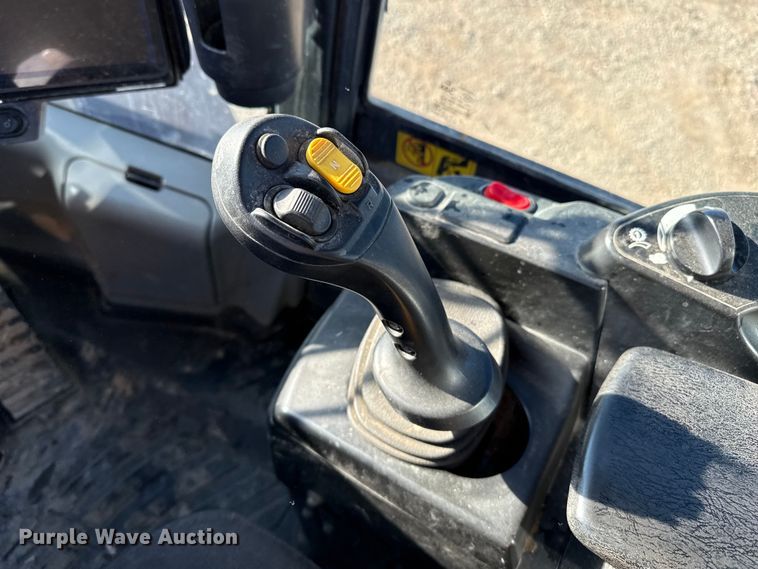 image for item EP2761 2018 Komatsu WA320-8 wheel loader