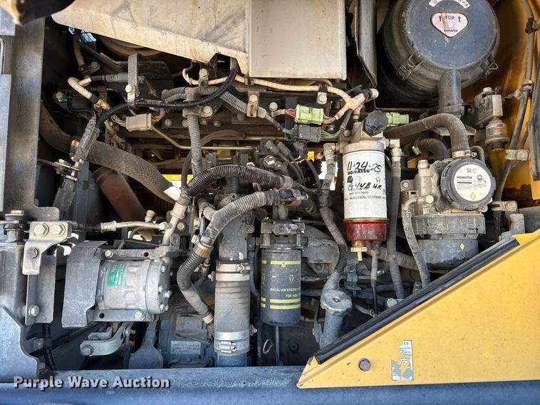 image for item EP2761 2018 Komatsu WA320-8 wheel loader