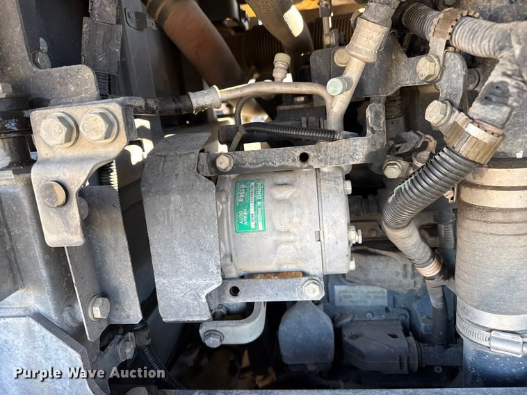 image for item EP2761 2018 Komatsu WA320-8 wheel loader